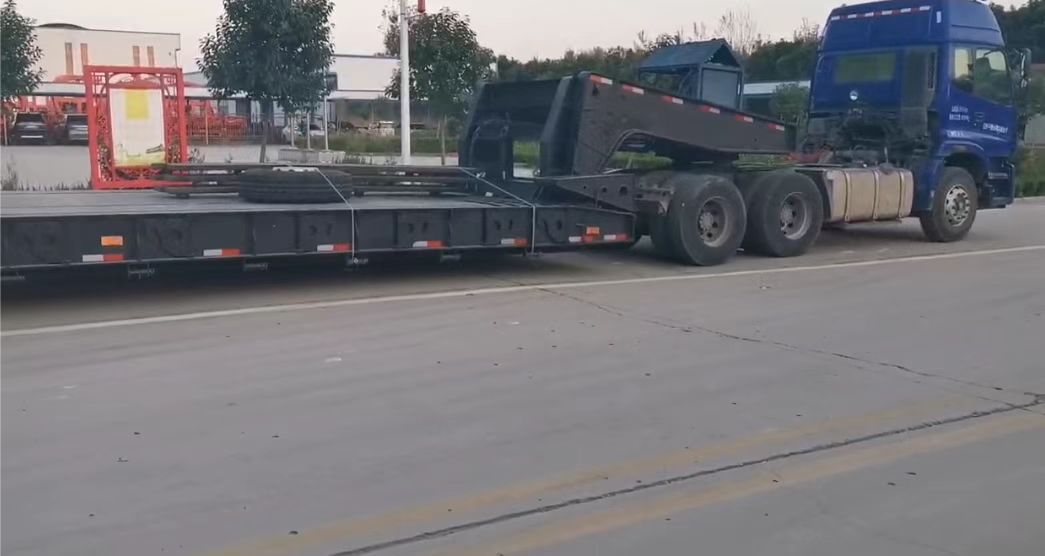 مقطورة lowboy لالتقاط الشاحنة