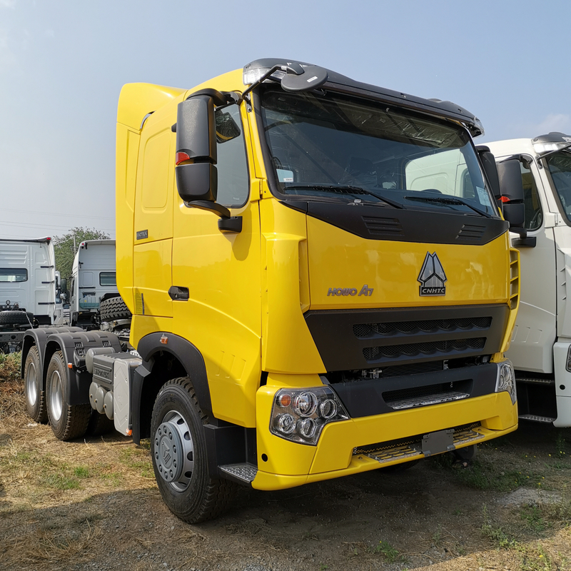 HOWO Euro 4 6x4 Truck Head Price شاحنات الجرار المستعملة